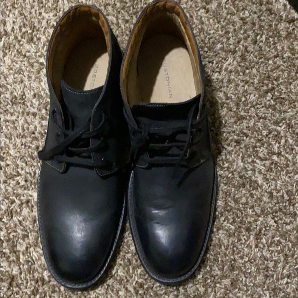 Slightly Used Bostonian Boots